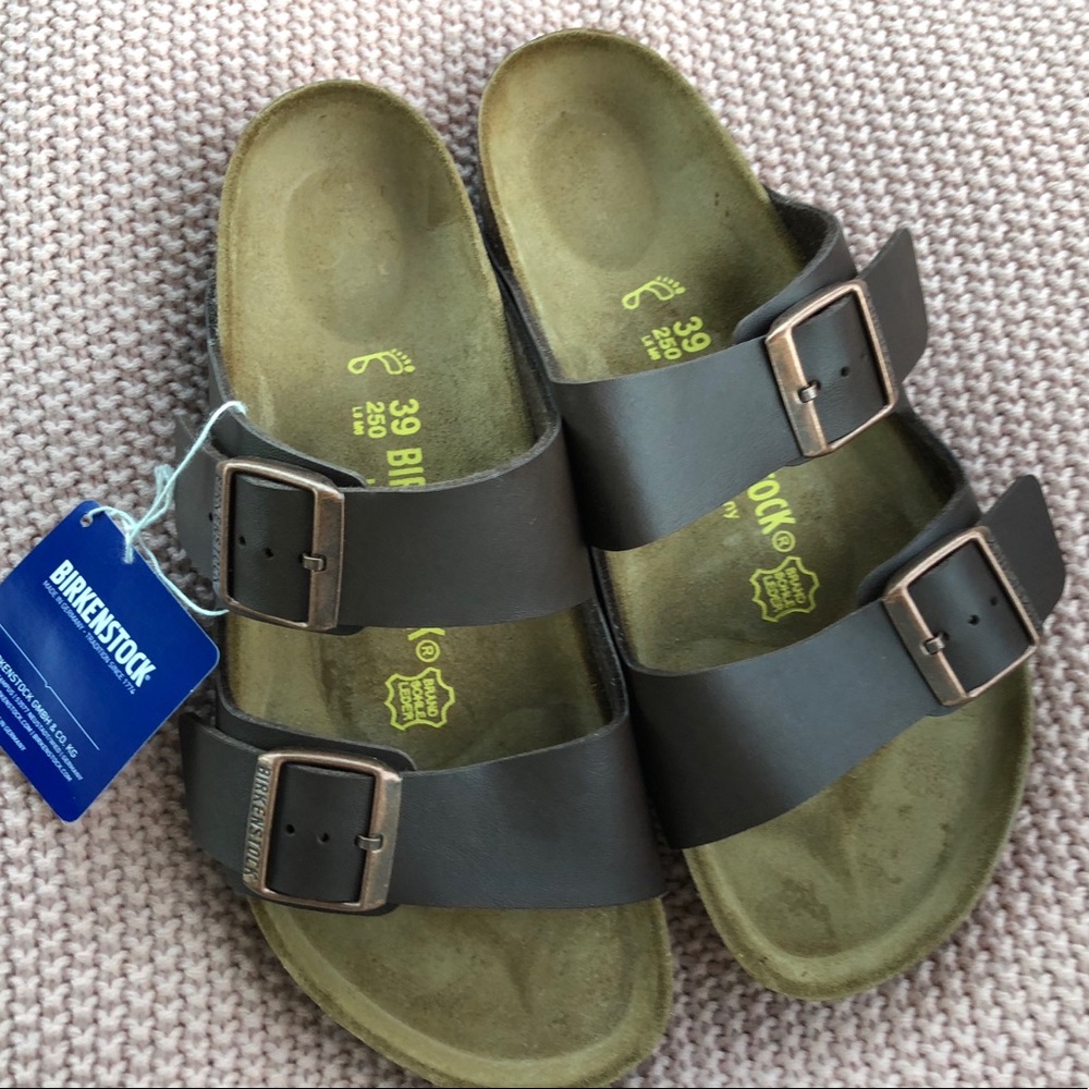 SOLD BRAND NEW Arizona Birkenstock’s